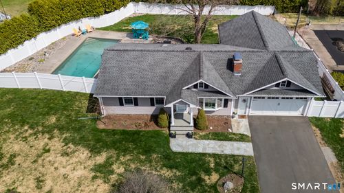 5 Badger Rd, Wolcott, CT, 06716-2712 | Card Image