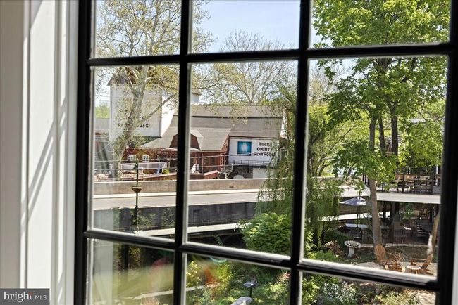 5 - 18 W Mechanic St, Townhouse with 3 bedrooms, 3 bathrooms and null parking in NEW HOPE PA | Image 11