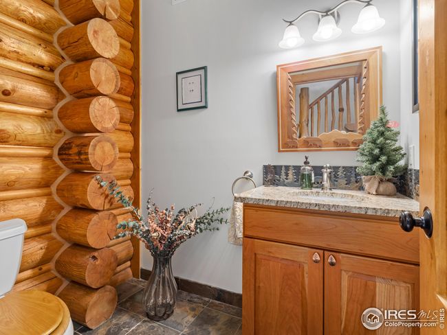 287 S Skinner Rd, House other with 2 bedrooms, 3 bathrooms and null parking in Allenspark CO | Image 23