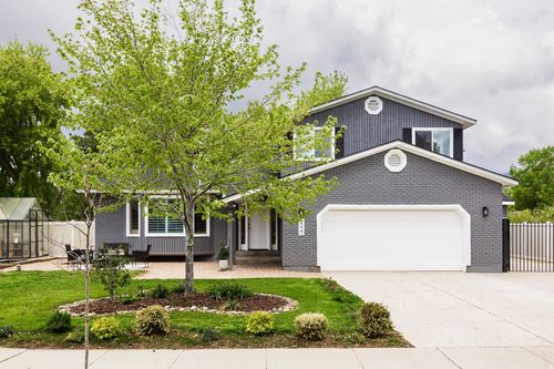 2027 10095, Sandy, UT, 84092-4037 | Card Image