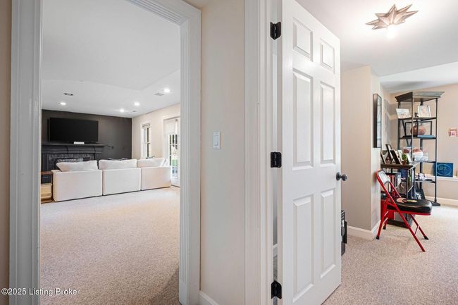 1203 Winding Creek Pl, House other with 5 bedrooms, 4 bathrooms and null parking in Louisville KY | Image 42