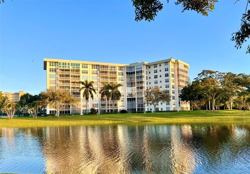 apt-511-3010 N Course Dr, Pompano Beach, FL, 33069-3332 | Card Image