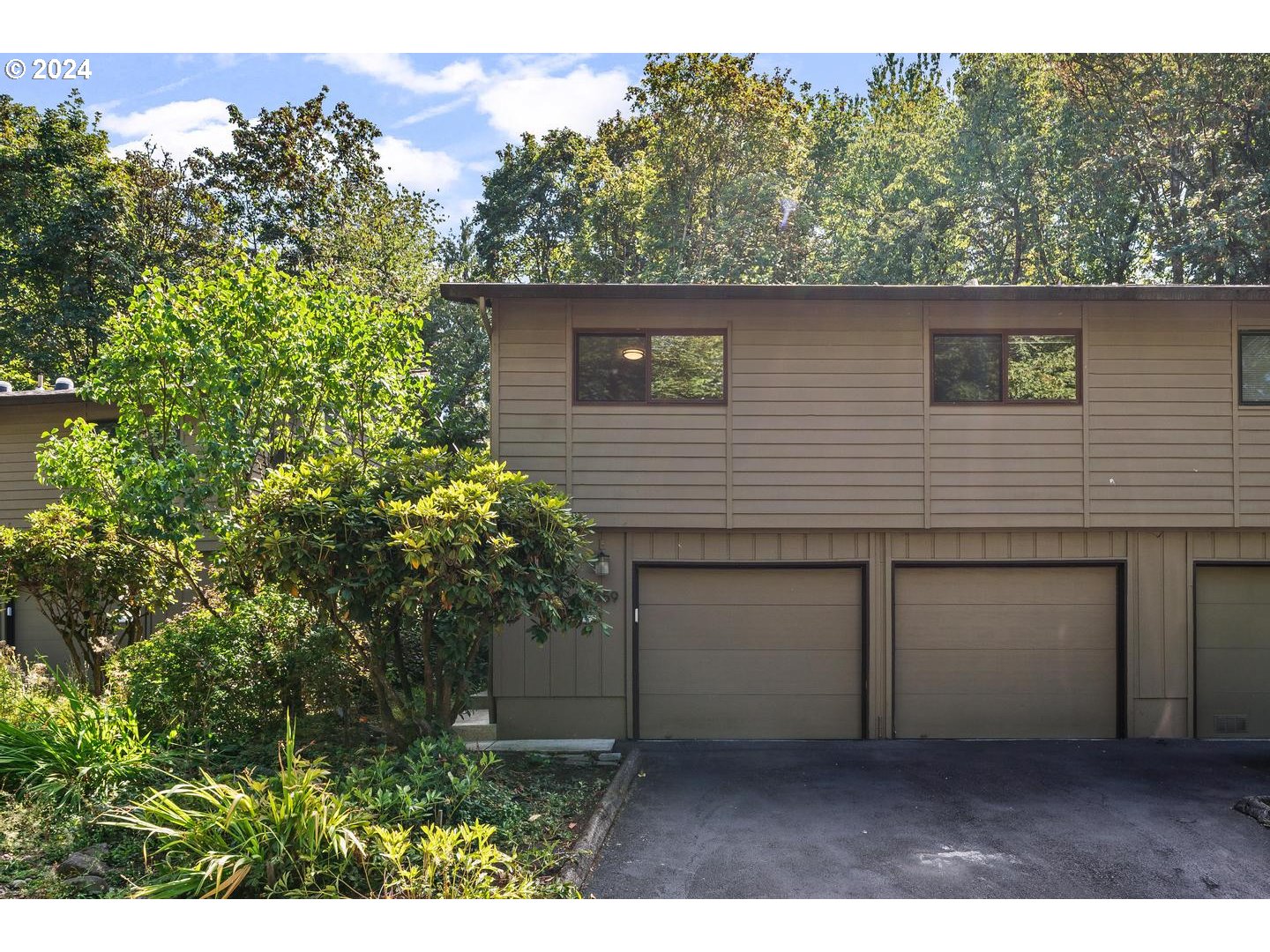 Canby St, Portland, OR 97219