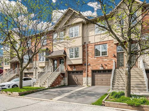 685 Rowley Common, Burlington, ON, L7L0A5 | Card Image