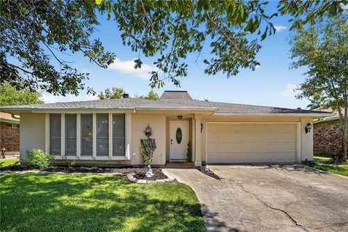 433 Charles Ct, Slidell, LA, 70458-9127 | Card Image