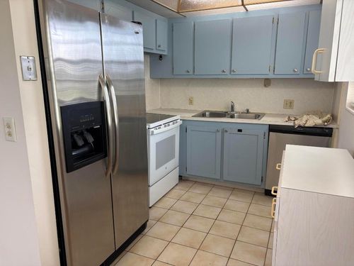 186 Dorset E, Boca Raton, FL, 33434-3014 | Card Image