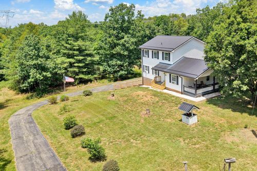 281 Cherokee Hills Rd, Bassett, VA, 24055-4586 | Card Image