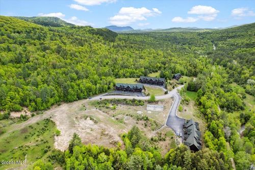 1 Top Ridge Dr, North Creek, NY, 12853 | Card Image