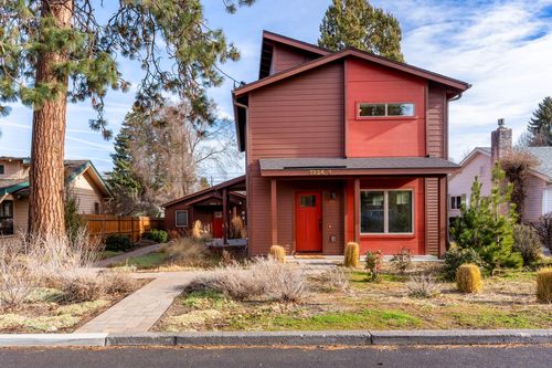 1-and-2-1224 Nw Union St, Bend, OR, 97703-2217 | Card Image