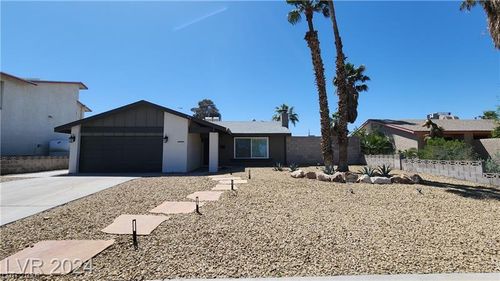 2191 Pommel Ave, Las Vegas, NV, 89119-2828 | Card Image