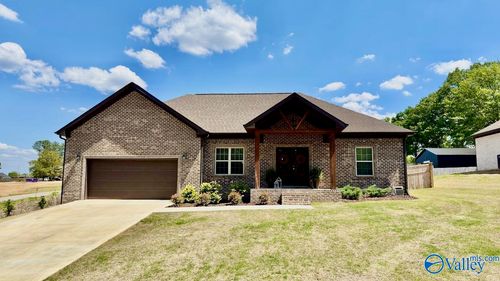 1103 Glendora Ave, Tuscumbia, AL, 35674-4394 | Card Image