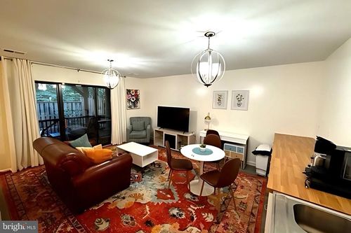 2053 Swans Neck Way, RESTON, VA, 20191-4023 | Card Image