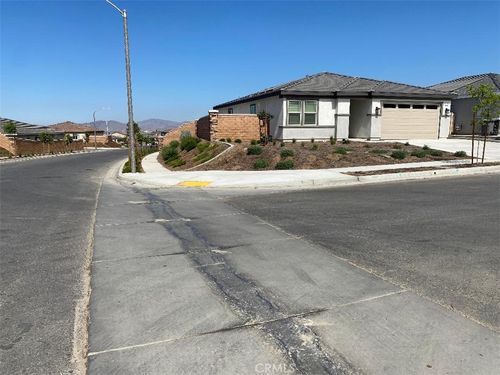 7759 Orangebrook Cv, Riverside, CA, 92507-1558 | Card Image
