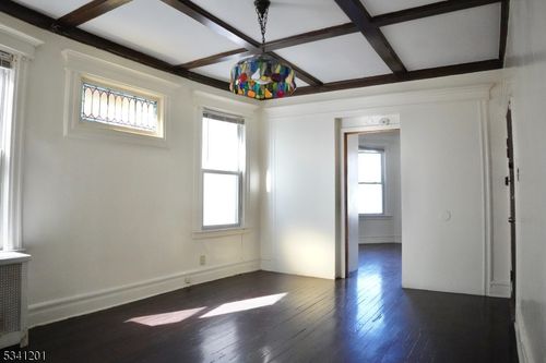 apt-2-174 N 17th St, East Orange, NJ, 07017-5616 | Card Image