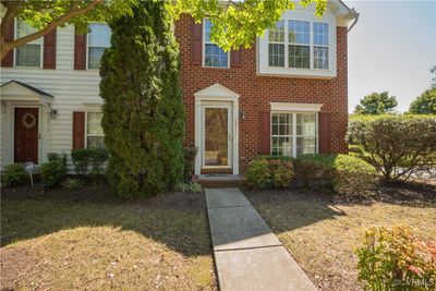 View of front of home | Image 1