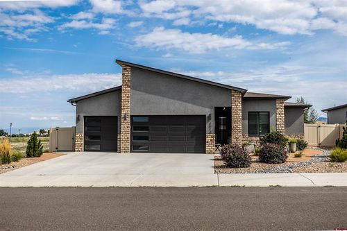 3513 Ashberry St, Montrose, CO, 81401-7449 | Card Image
