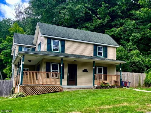 2 Woodport Rd, Wharton, NJ, 07885-1211 | Card Image