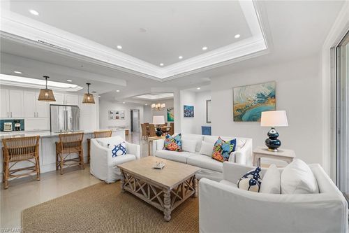 apt-202-411 6th St, Naples, FL, 34102-6635 | Card Image