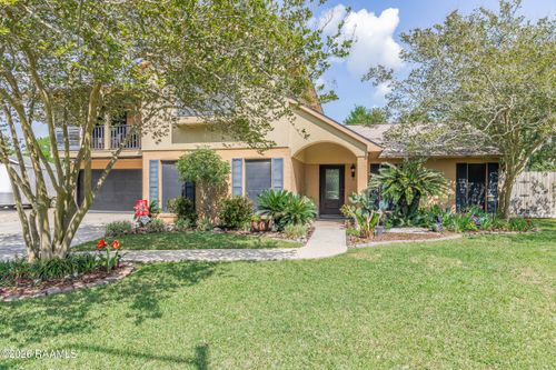 102 Longwood Dr, Lafayette, LA, 70508-5608 | Card Image