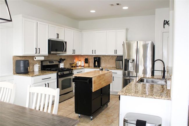 6867 Juniper Arbor Ln, House other with 4 bedrooms, 4 bathrooms and 2 parking in Dickinson TX | Image 14