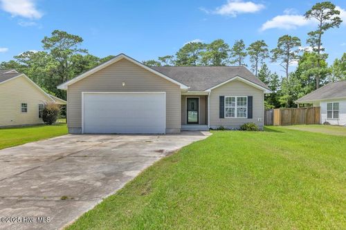 187 Norris Rd, Swansboro, NC, 28584-8645 | Card Image