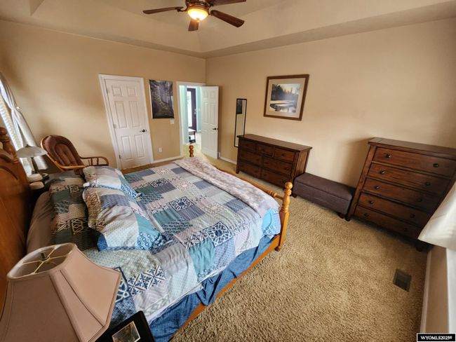 510 Oak Creek Dr, House other with 6 bedrooms, 3 bathrooms and null parking in Rock Springs WY | Image 14