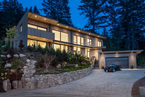 1704 Sugarloaf Pl, Pemberton, BC, V0N2L3 | Card Image
