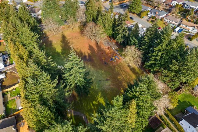 Bird's eye view featuring a residential view | Image 36