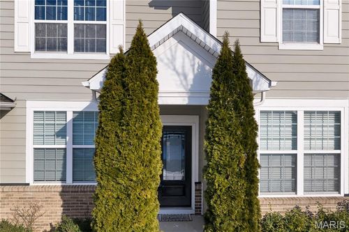 718 Savannah Crossing Way, Chesterfield, MO, 63017-0613 | Card Image