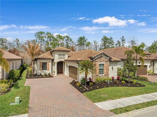 17450 Galway Run Ct, BONITA SPRINGS, FL, 34135-9061 | Card Image
