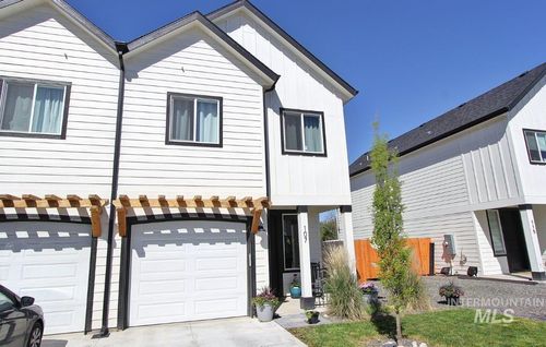 107 Trifecta Ln, Nampa, ID, 83651-1000 | Card Image