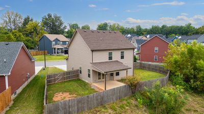 559 Woodtrace Dr, House other with 3 bedrooms, 2 bathrooms and 2 parking in Clarksville TN | Image 2