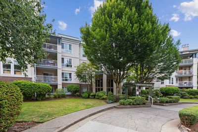 306 - 20200 54a Ave, Condo with 2 bedrooms, 2 bathrooms and 1 parking in Langley BC | Image 3