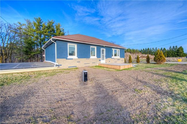 1327 Queen St, House other with 4 bedrooms, 1 bathrooms and 12 parking in New Dundee ON | Image 13