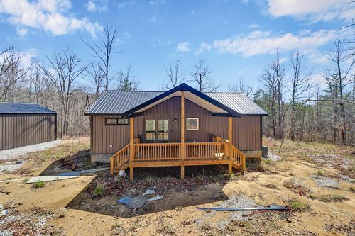 813 Bluebird Ridge Rd, Jamestown, TN, 38556-2009 | Card Image