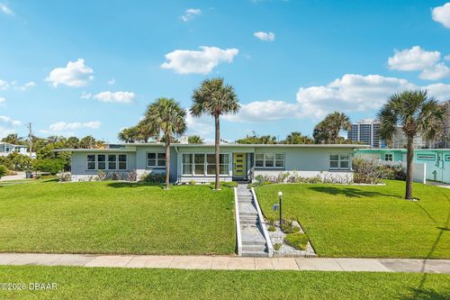 133 Park Ave, Daytona Beach, FL, 32118-5165 | Card Image