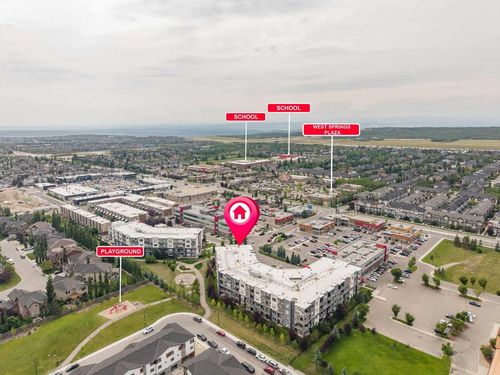 425-8530 8a Ave Sw, Calgary, AB, T3H6A7 | Card Image