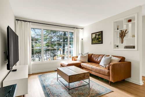 88 Sabrina Dr, Etobicoke, ON, M9R2J9 | Card Image
