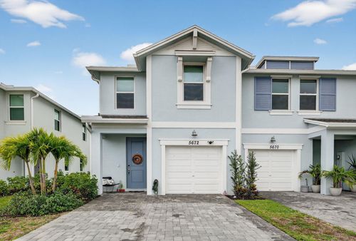 5672 Se Edgewater Cir, Stuart, FL, 34997-3500 | Card Image