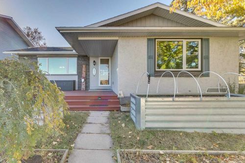 280 Deercliff Rd Se, Calgary, AB, T2J5K5 | Card Image