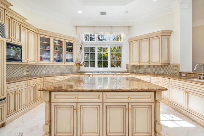 19223 Riverside Dr, House other with 5 bedrooms, 6 bathrooms and null parking in Tequesta FL | Image 18