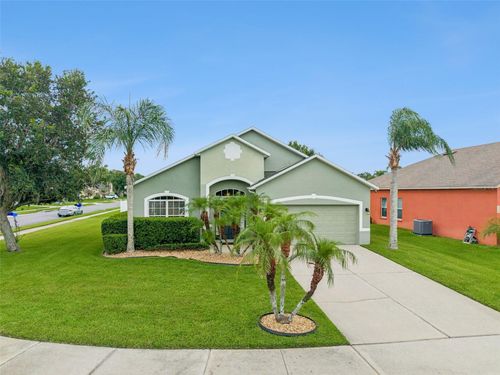 327 Marathon Ln, SANFORD, FL, 32771-5204 | Card Image