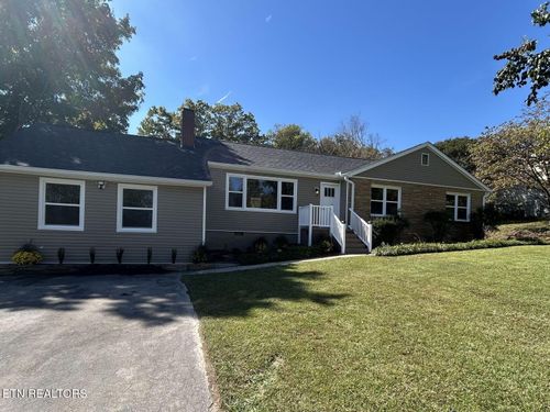 2501 Pleasant View Rd, Knoxville, TN, 37914-3135 | Card Image