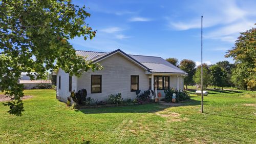 305 Woolsey Street, Mountain View, MO, 65548 | Card Image