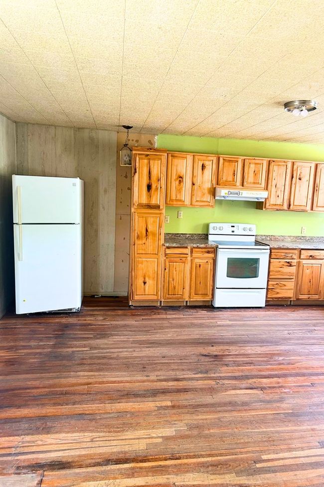 1606 Tayloe Ave, House other with 2 bedrooms, 1 bathrooms and null parking in Sonora TX | Image 12