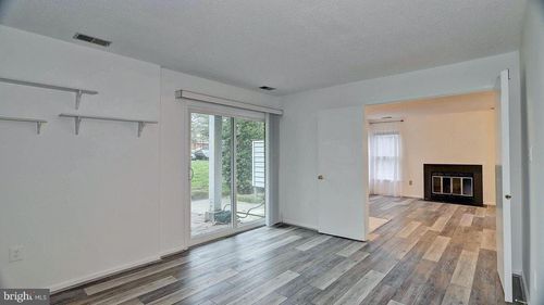 7598 Lakeside Village Dr, FALLS CHURCH, VA, 22042-7553 | Card Image