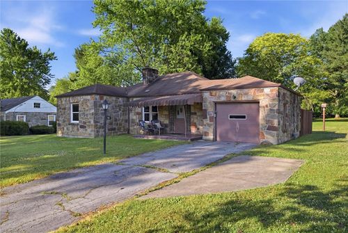 915 N Keel Ridge Rd, Hermitage, PA, 16148-3177 | Card Image