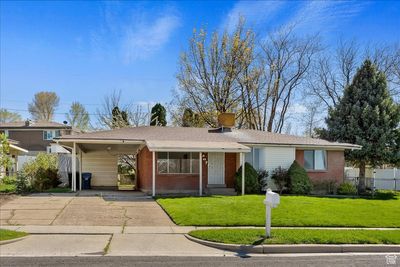 163 E 5200 S, House other with 4 bedrooms, 1 bathrooms and 1 parking in Washington Terrace UT | Image 2