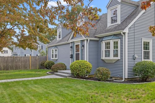 3 Browning St, Weymouth, MA, 02188-2103 | Card Image