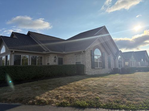 15-1315 Cascade Dr, Grove City, OH, 43123-8064 | Card Image